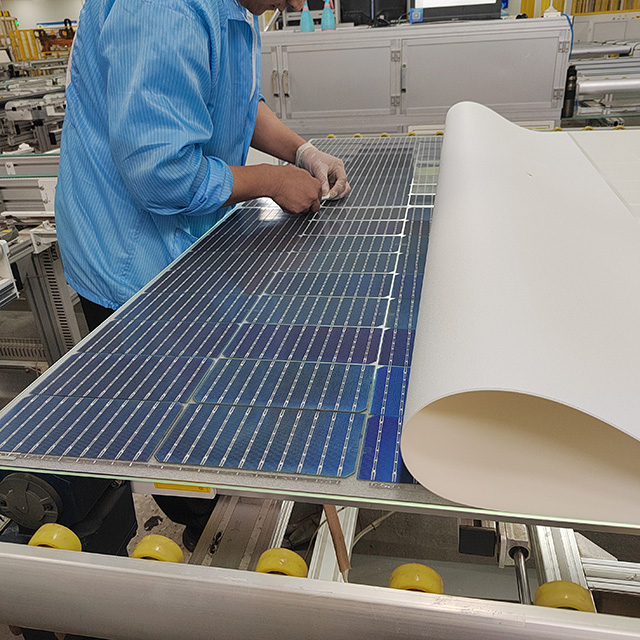 Factory Direct Supply Tier1 Brand Solar Panels Prices 