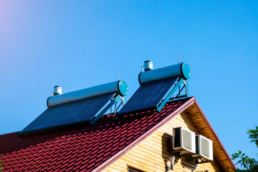 Common-questions-on-solar-water-heater-and-answers-from-professionals-1024x683.jpg